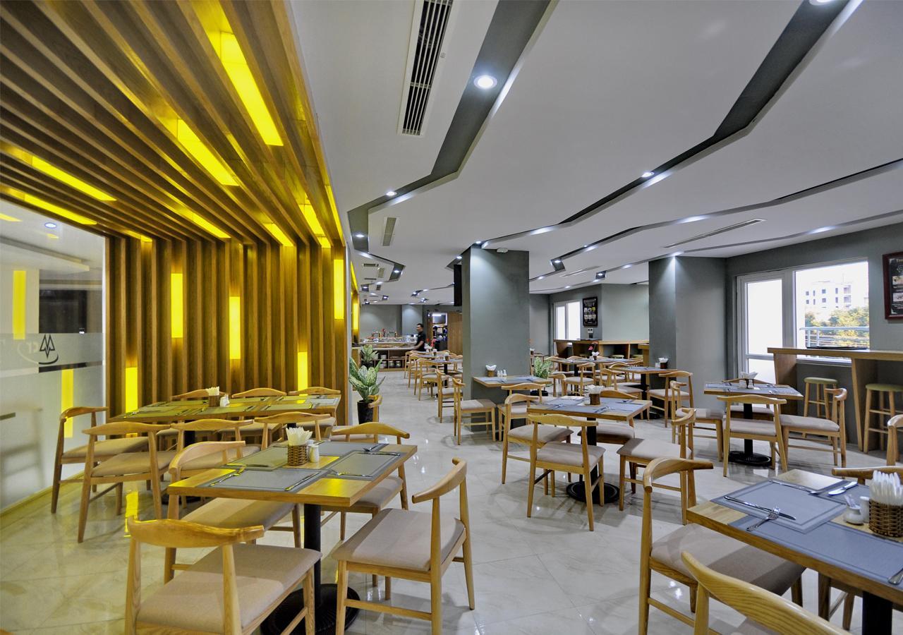 The Mcr Luxury Nha Trang Hotel Buitenkant foto